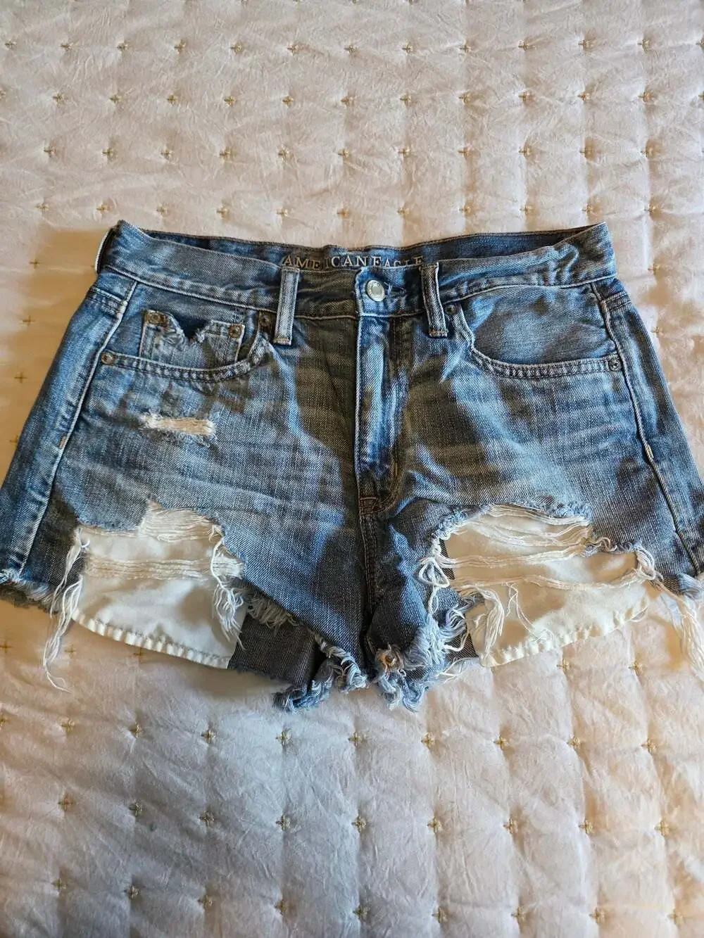 American Eagle Outfitters Vintage Hi-Rise Festival Cut Off Jean Shorts Size 8